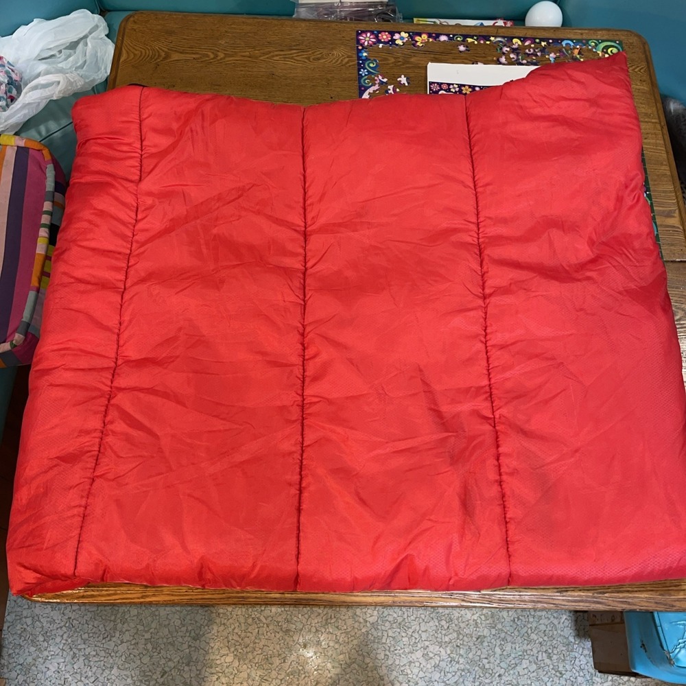 Excellent Lightly Used Sleeping bag Red Square Bottom 33 x 77 in., 4 lb. filling